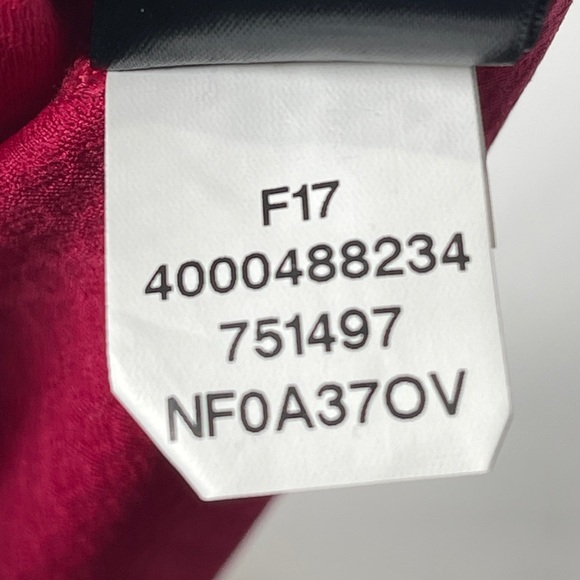 The North Face‎ Women’s Flash Dry Long Sleeve Textured Crew Neck Track Shirt - Picture 4 of 10